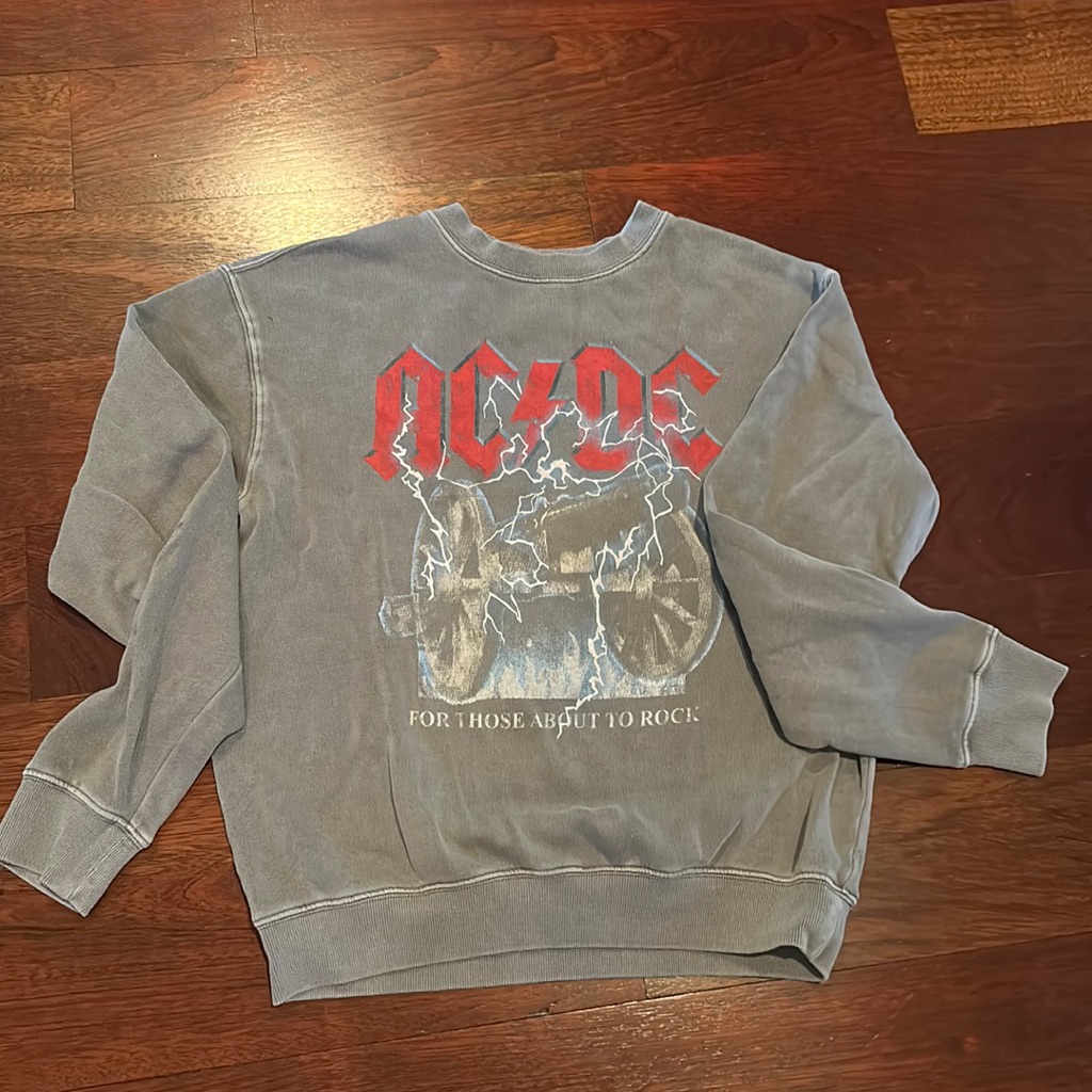Acdc Top